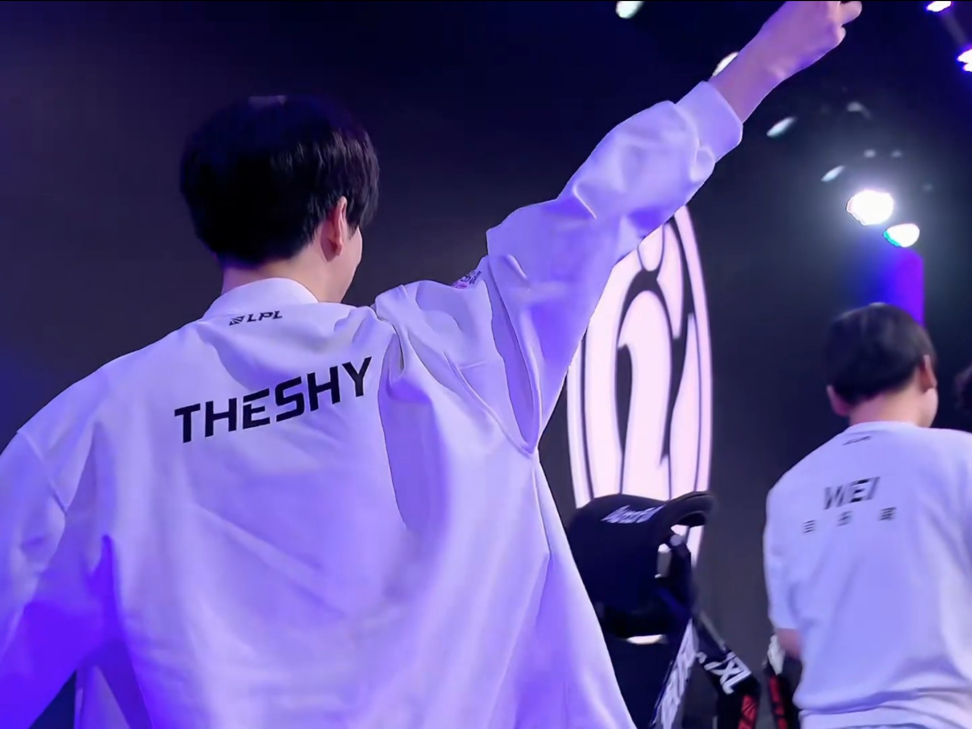 打的就是精锐，NaVi全年面对欧洲队伍36胜2负