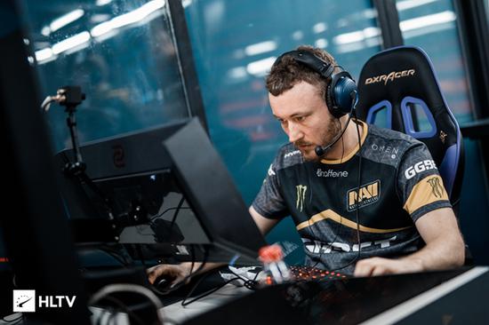 前EDG上单Ray官宣退役：决定从今天开始结束9年的职业生涯